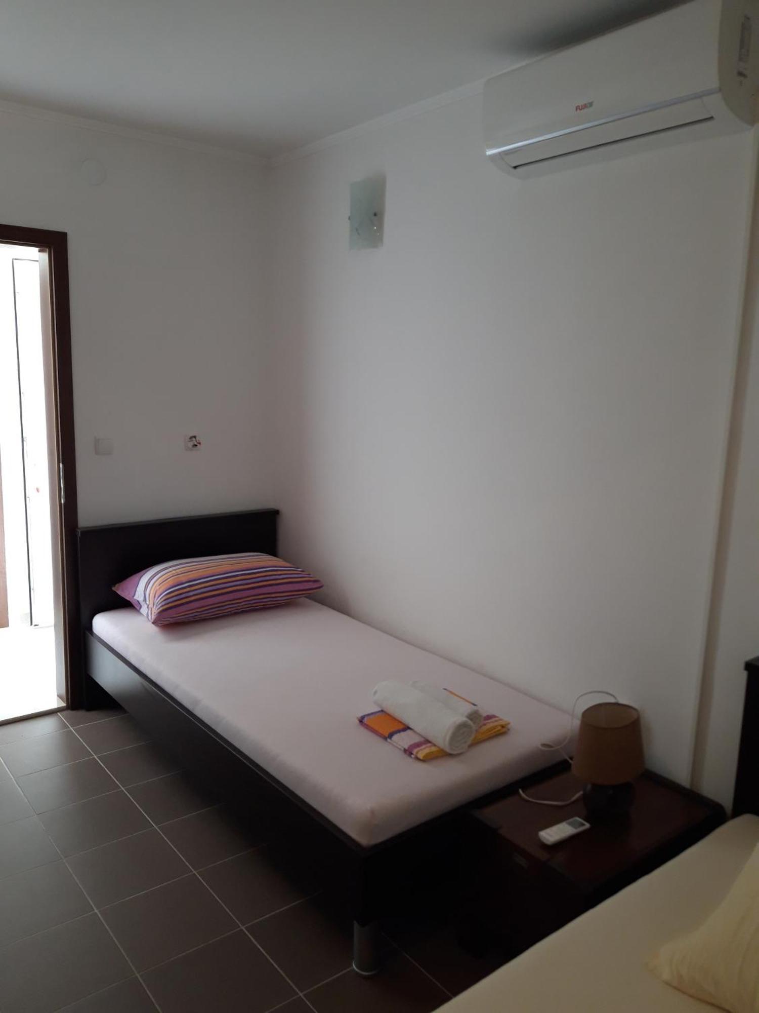 Apartments By The Sea Cove Blaca, Mljet - 4899 萨普伦纳拉 客房 照片
